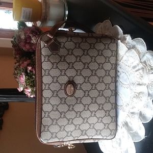 ☀☀FLASH SALE☀☀☀Gucci clutch crossbody